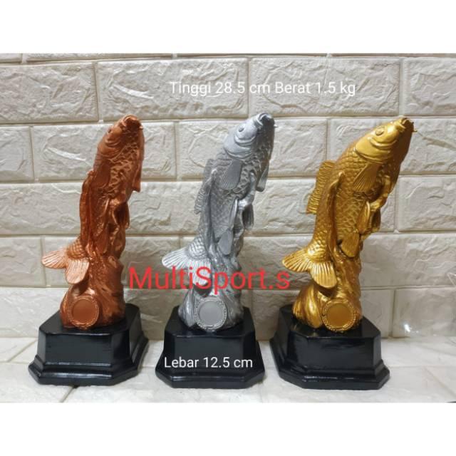 PIALA TROPHY IKAN IMPORT 1 SET