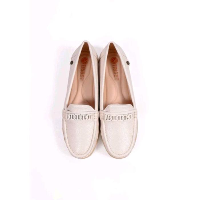sepatu triset/sepatu triset original/triset/ Shoes Wanita/sepatu triset hanya ukuran 40
