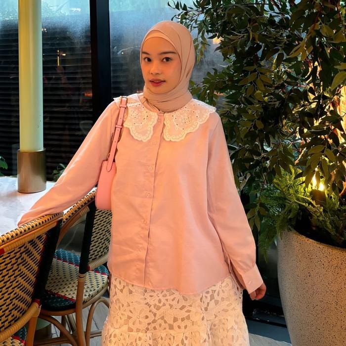 Narra Collar Top / Collar Blouse