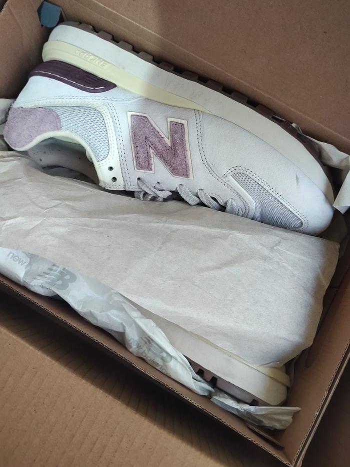 Sepatu New Balance 574 Legacy Light Grey Putih Ungu - Size 42 - Second Preloved Vintage