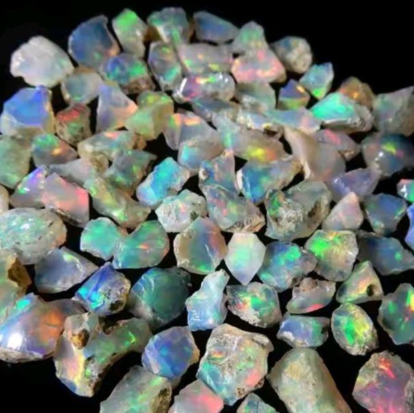 BAHAN atau BONGKAHAN Batu Cincin Kalimaya Black Opals Eutofia berbagai macam jenis dan keindahan