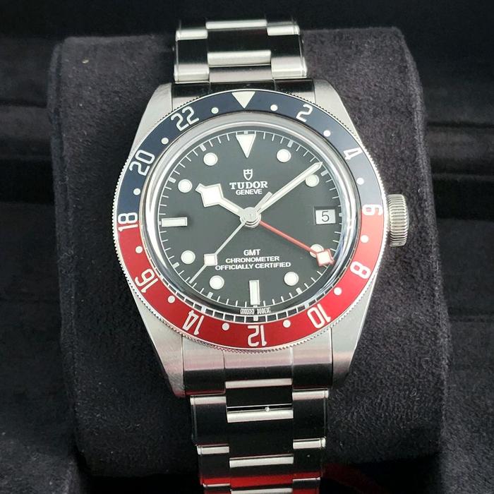 Jam Tangan Tudor Black Bay GMT Pepsi Fullset 2023 Like New