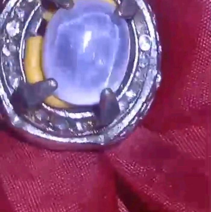 batu white saphire star jumbo safir putih susu ster safir