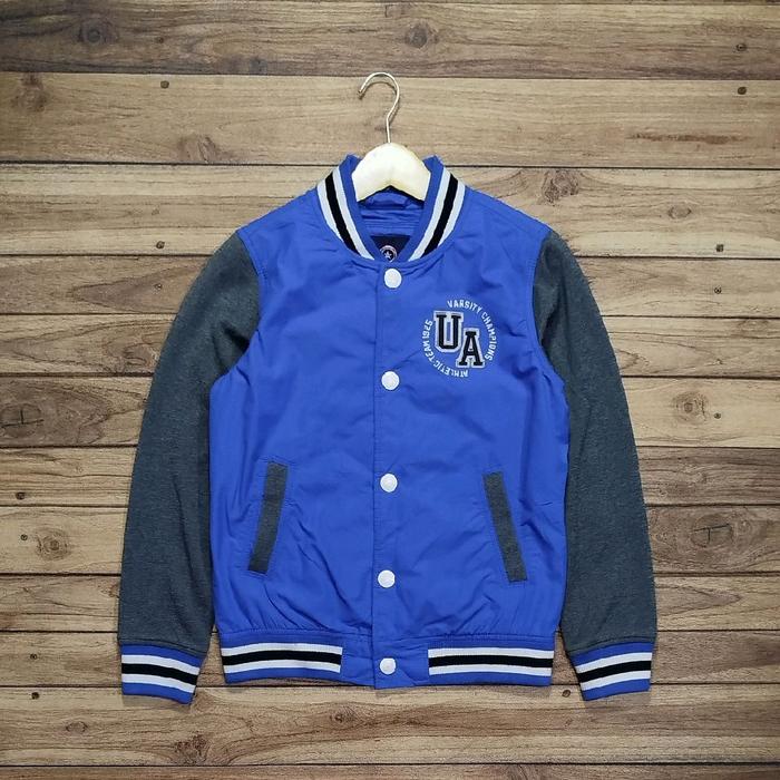 Jaket Varsity Usall size 150( Remaja )
