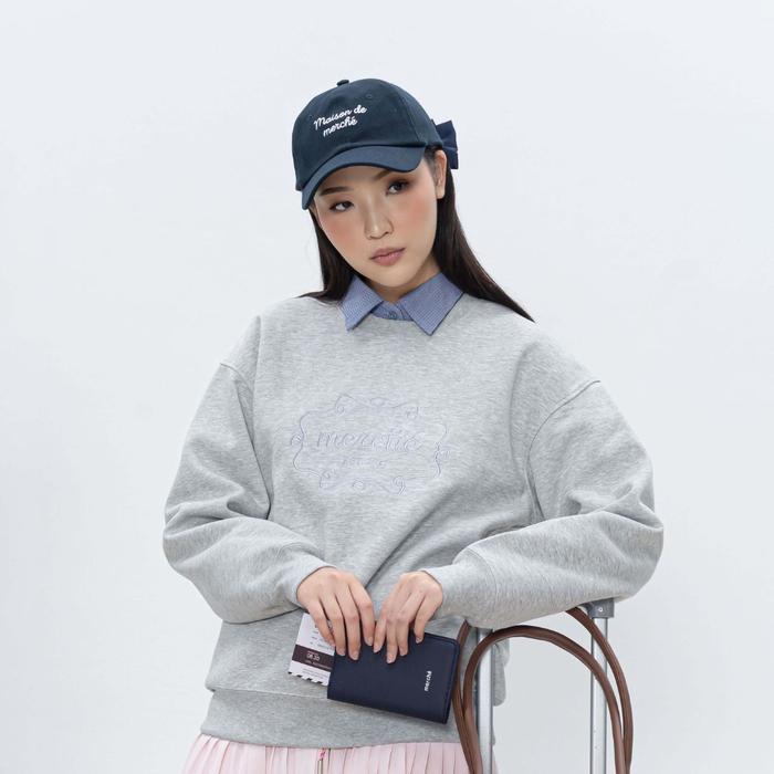 Merche Topi Wanita Maison Cap
