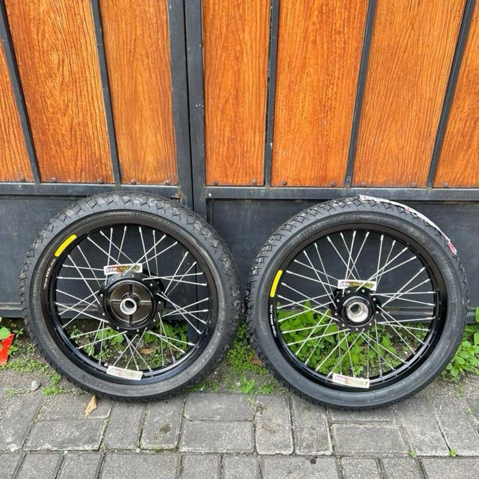 Paket velg rx king takasago excel asia ring 18 set ban battlax brigeston