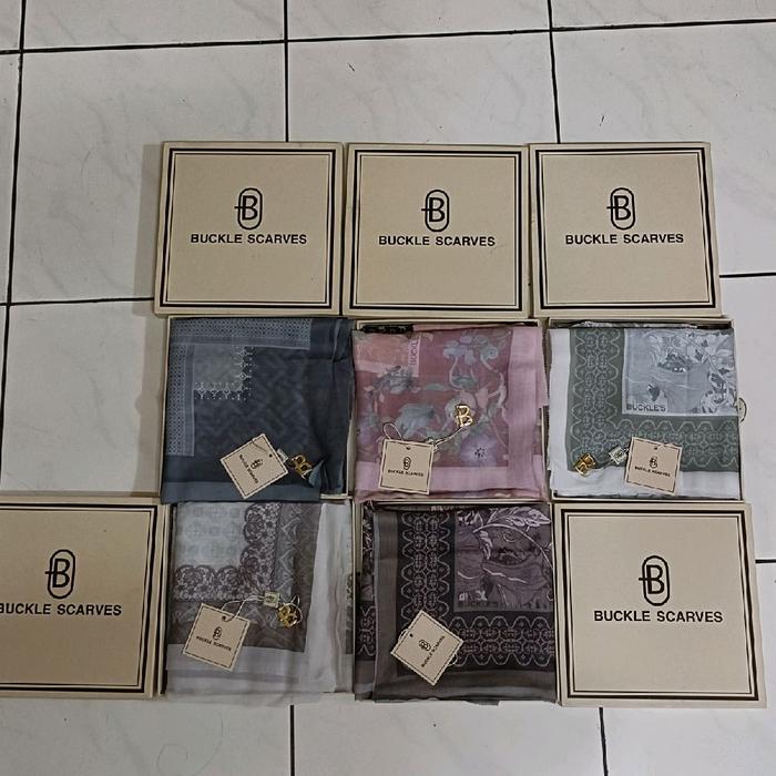 Kerudung segi empat buckle scarves dalam zbox