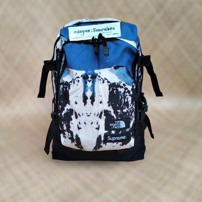 Supreme x the north face backpack / tnf backpack / supreme backpack / filson / filson bag / visvim /