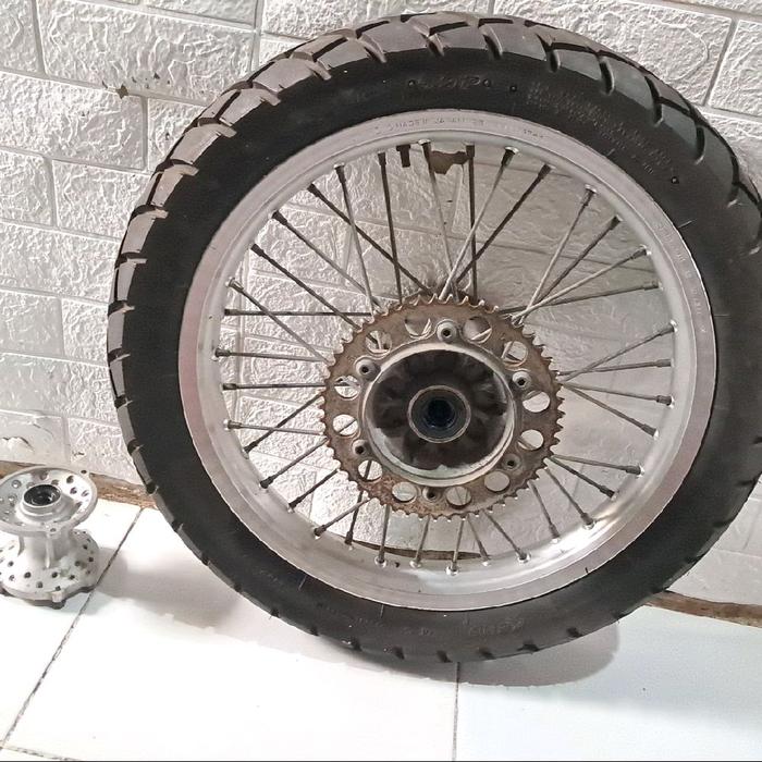 Velg wr 155 r wr155r yamaha original ori copotan standar kelengkapan seperti difoto layak pakai norm
