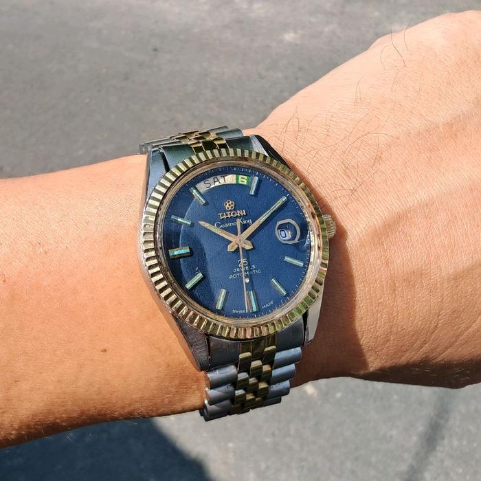70s Vintage Titoni Cosmo King cosmoking Blue Dial President day date 14k RIM fluted bezel Two Tone y