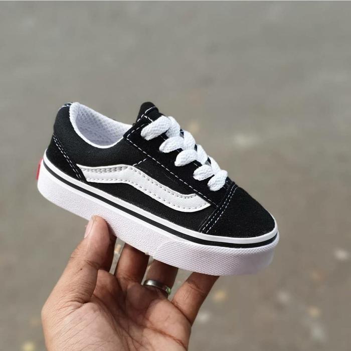 Ready- SEPATU SEKOLAH ANAK HITAM POLOS VANS LAKI-LAKI PEREMPUAN SIZE 21=43
