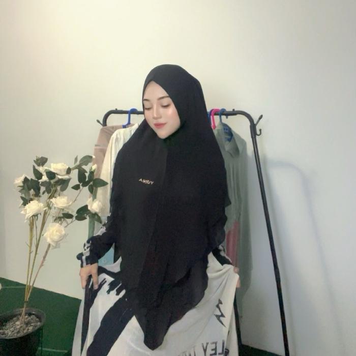 Yunia Syar’i fashion wanita muslim Set Hijab & Gamis Motif tulisan Harley Davidson