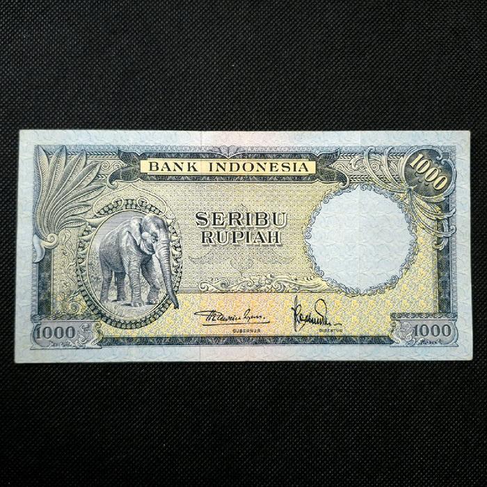 Uang Kertas Kuno 1000 Rupiah Seri Hewan Gajah Tahun 1957 - AU 3712