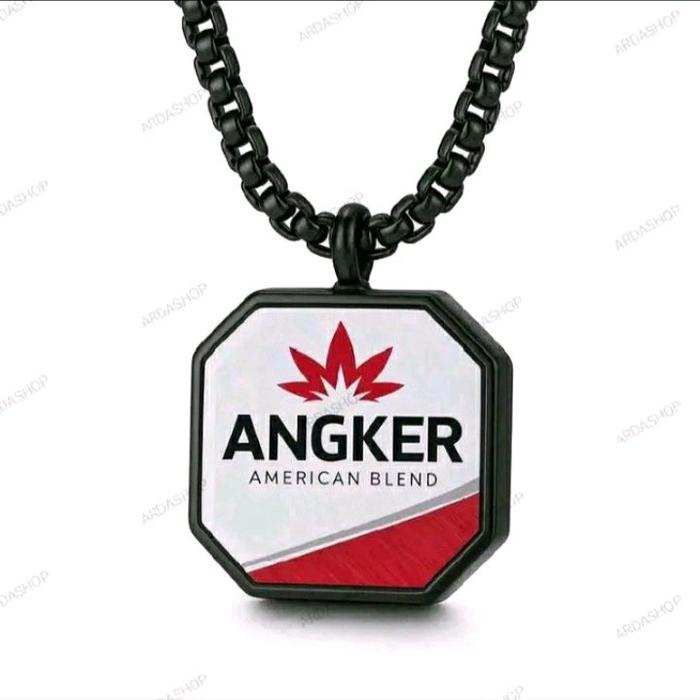 ANGKER kalung liontin warna merah putih desain unik untuk menunjang penampilan anda.