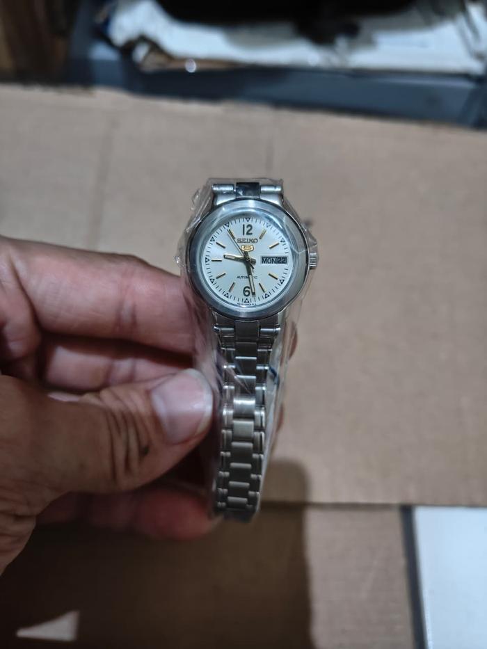 Seiko 5 Ladies Automatic Silver SUAJ47 & Seiko 5 Ladies Automatic Gold SUAJ44
