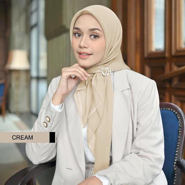 READY - Vanilla Hijab - Signature Paris Japan
