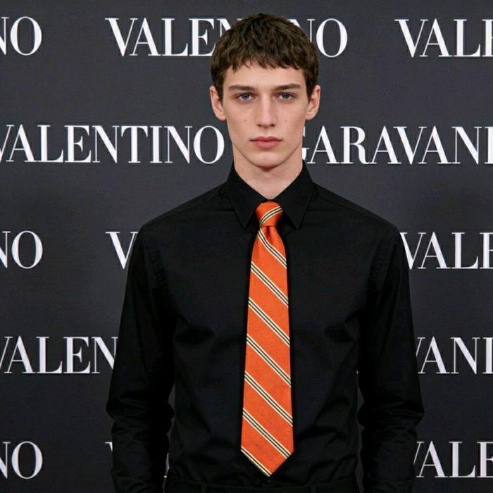 Dasi Valentino Garavani / Valentino Garavani Tie