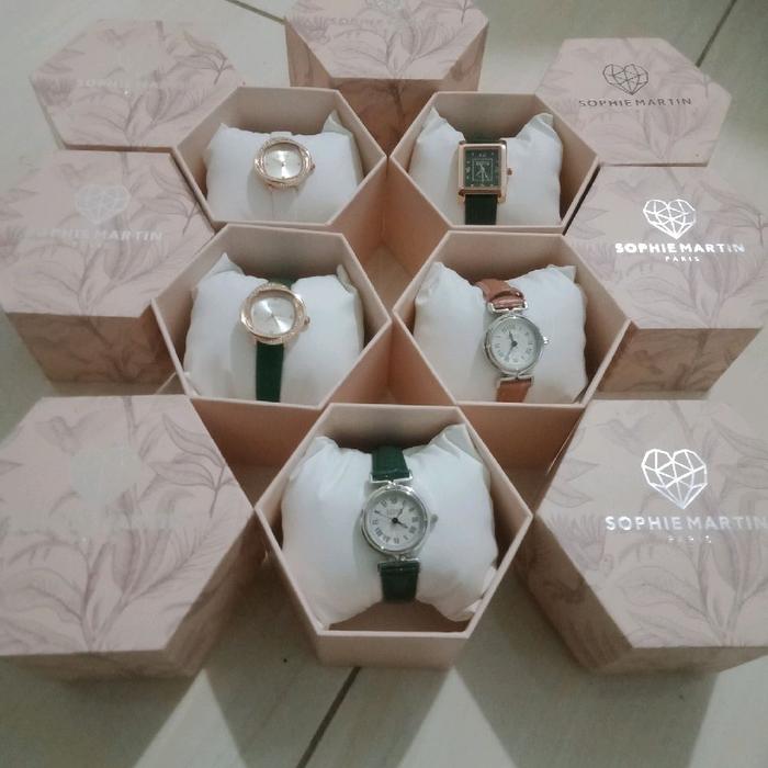 jam tangan Sophie Martin Paris