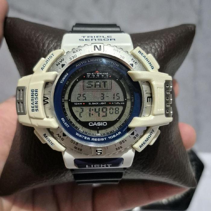 Casio Protrek PRT-40 (adventure watch, lightly used, rare)