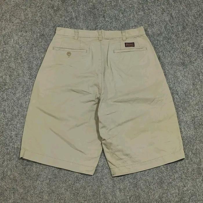 Celana pendek chinos pria DICKIES size 28 second