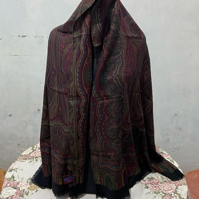 Etro Milano wool paisley pattern shawl