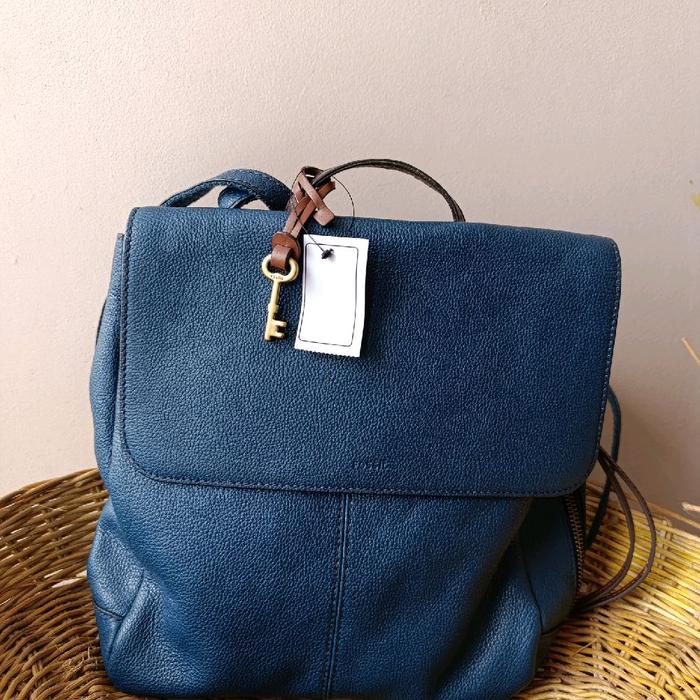 fossil claire backpack Preloved