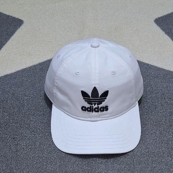 topi bunga adidas big logo bordir no stussy new era