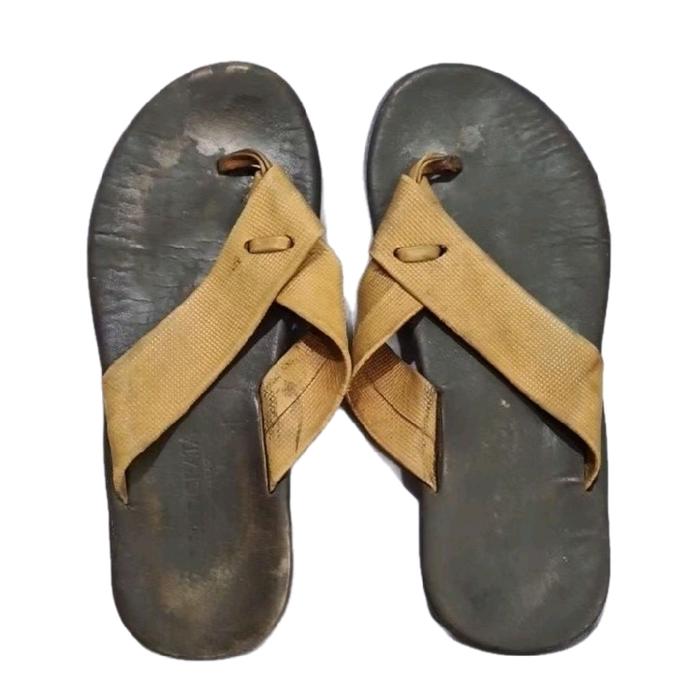 Sandal Kulit Asli DEMOCRATA Garage Brazil Original