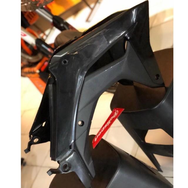 COVER TANGKI CRF 150L POLISPORT KIRI/ KANAN