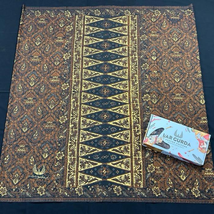 KST030 Lar Gurda Kesikan Series Motif Sidomulyo. Sarung Batik Tradisional Semi Tulis Lar Gurda Ekskl