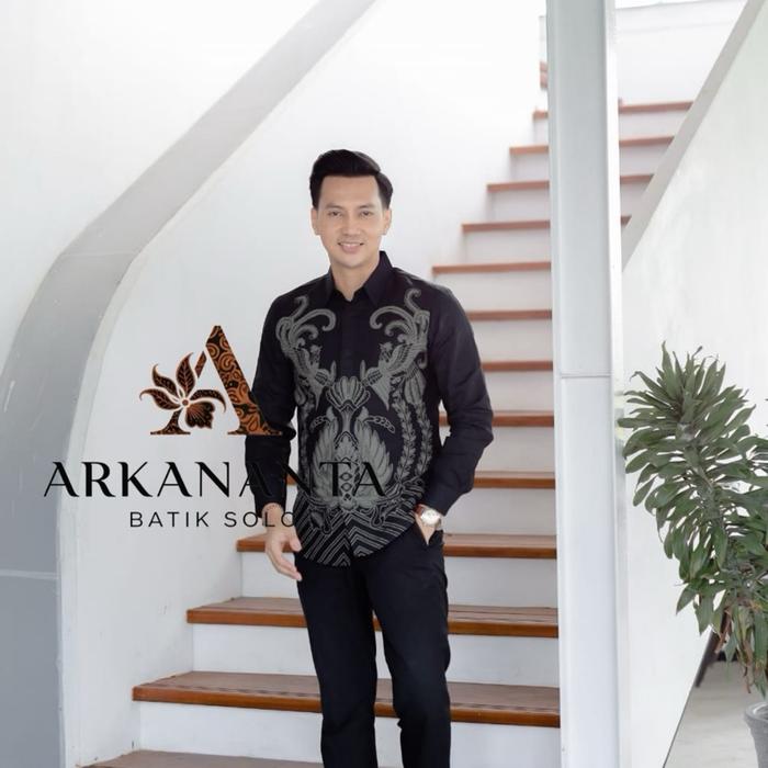 NDARU HITAM kemeja batik pria slim fit lengan panjang lapis furing