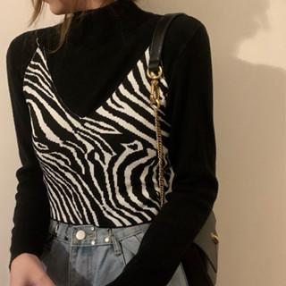Tanktop wanita motif zebra loreng