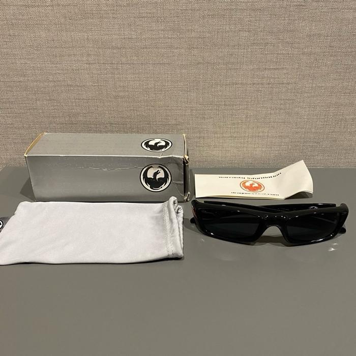 Dragon optical sunglasses model Trap jet flame / grey (New)