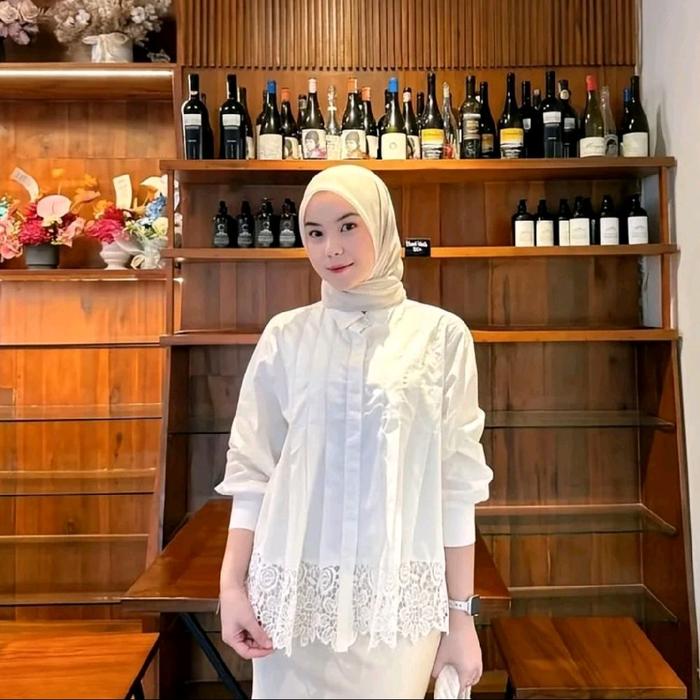 Jema Bacis Blouse - Kemaja Variasi Renda