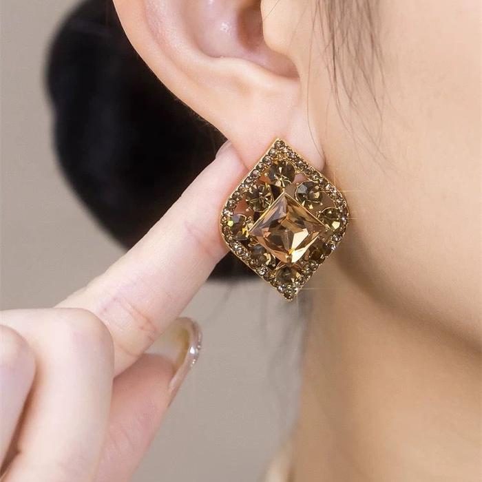AT238 - Anting Zamron Vintage Elegant Simple Mewah Titanium Steel Best Seller