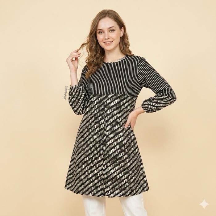Shanaya Batik Tunik Seling Hitam Cap Garutan Ori Batik Cap Solo Atasan Batik Modern Seragam  Wanita 