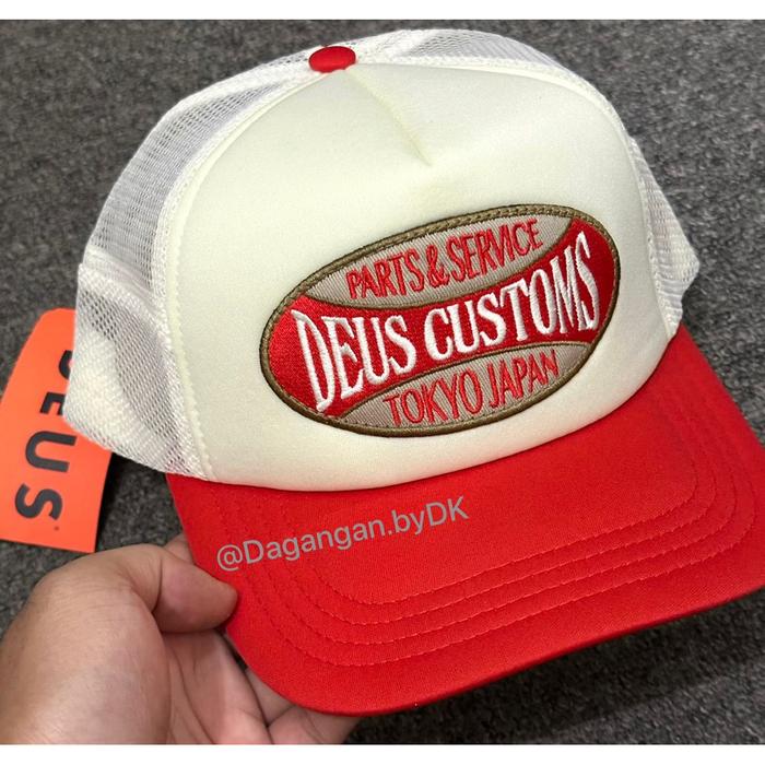 Topi Deus Ex Machina Tokyo Japan Original 100% Red n White
