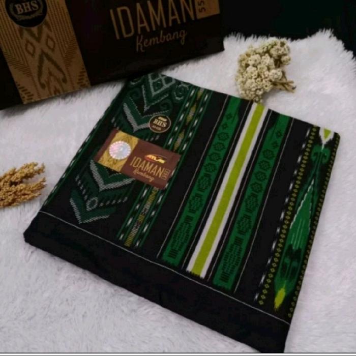Sarung Atlas Idaman Motif BHS Kombinasi Kotak Hijau untuk keadaan medita Basketball