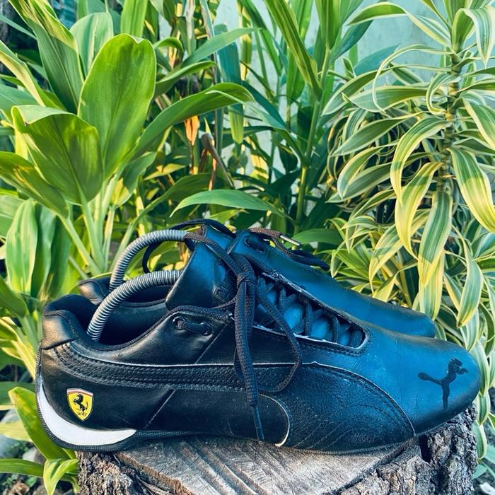 sepatu second puma x ferrari Pria Sport