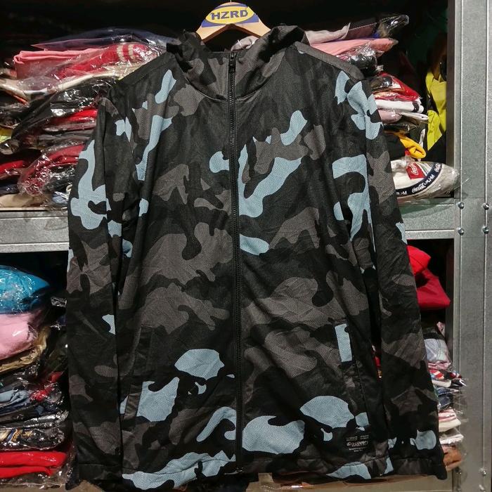 jaket camo discovery expedition size L
