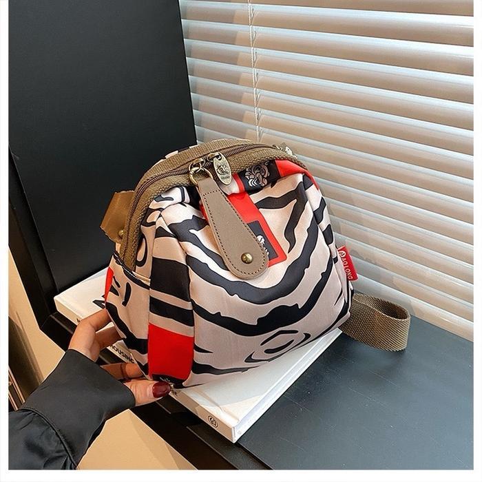 ￼Aolong Tas Slempang 8992 Bahan Parasut Permium