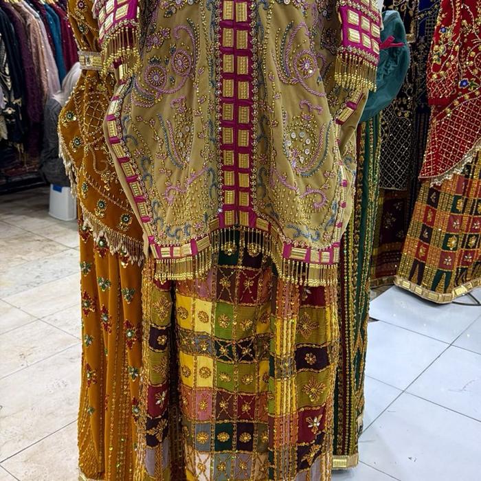 Baju pengantin Bugis