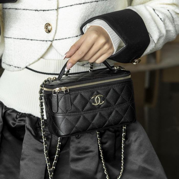 BEIGE BLACK HANDBAG CROSSBODY CAVIAR INSIDE MIRROR