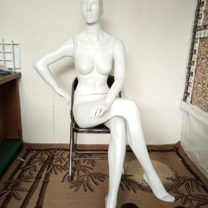 Patung Manekin Full Body Pria Wanita Premium Murah / Patung Duduk