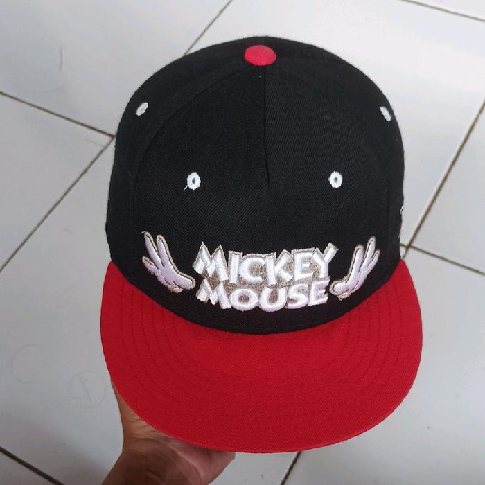 topi disney  mickey mouse