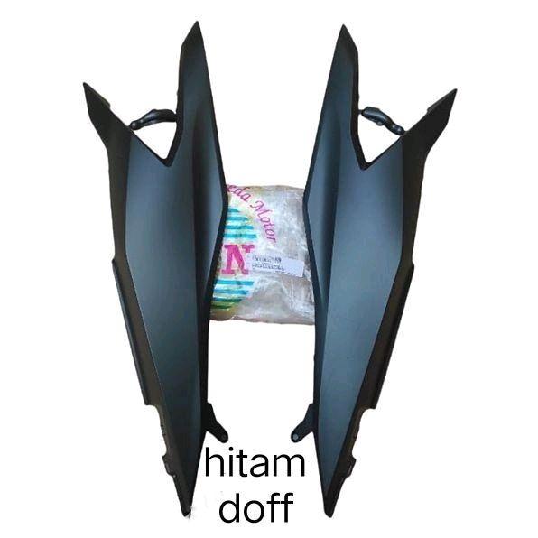 Body Kiri Kanan Beat Deluxe Gen 1 Warna Hitam Doff untuk Motor Beat Deluxe Gen 1