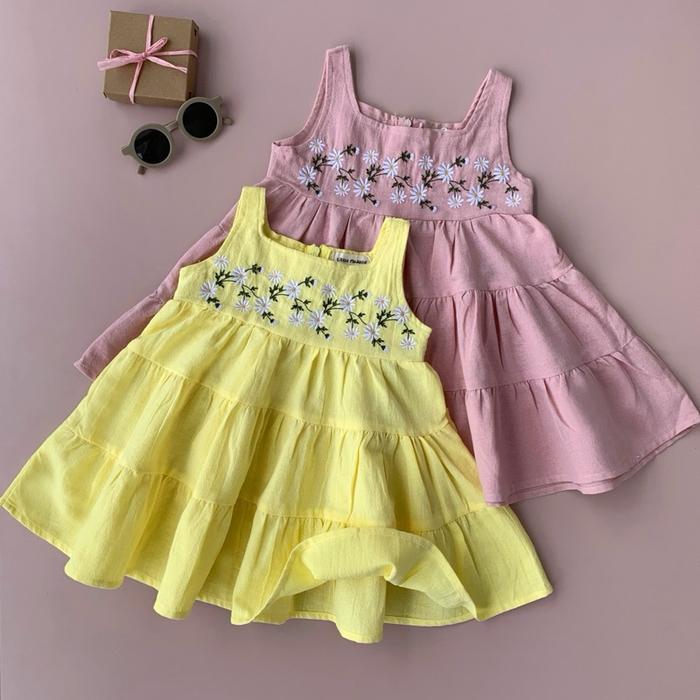 ￼Starflower Dress - LittleModello12 - Dress Anak Bahan Linen Bordir dengan Furing - Comfy Baby Doll 