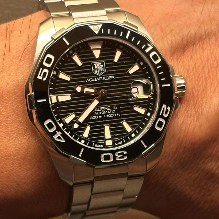 Tag Heuer Aquaracer WAY211A Tahun 2017, Jam Tangan Original dengan Bezel Ceramic, Movement Automatic
