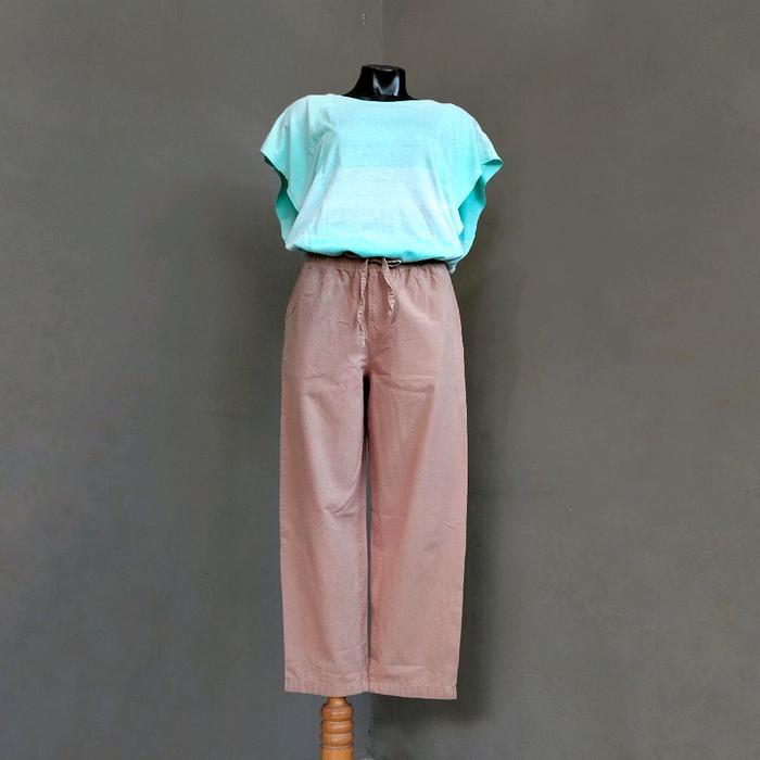 UNIQLO ROSY BROWN RELAX PANTS