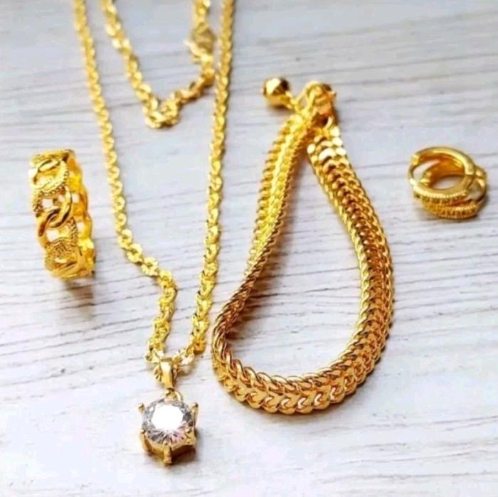 Set Perhiasan Lengkap Rantai Kelabang Super Elegan Gold Fhasion Aksesoris cincin khodam dan gelang s